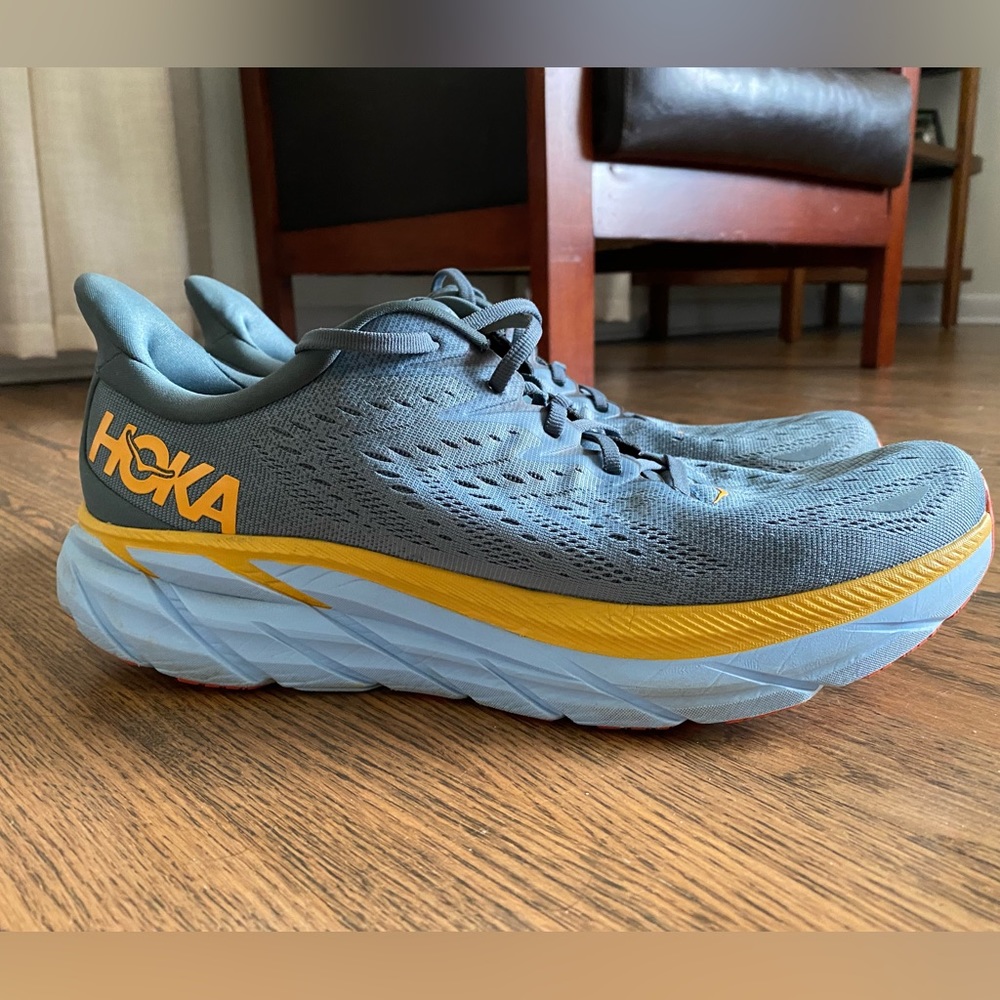 Hoka Clifton 8